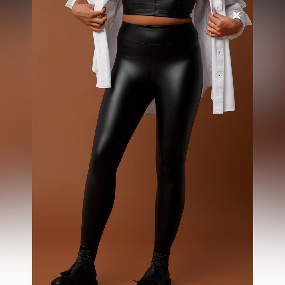 Offline by Aerie Luxe Faux Leather Leggings